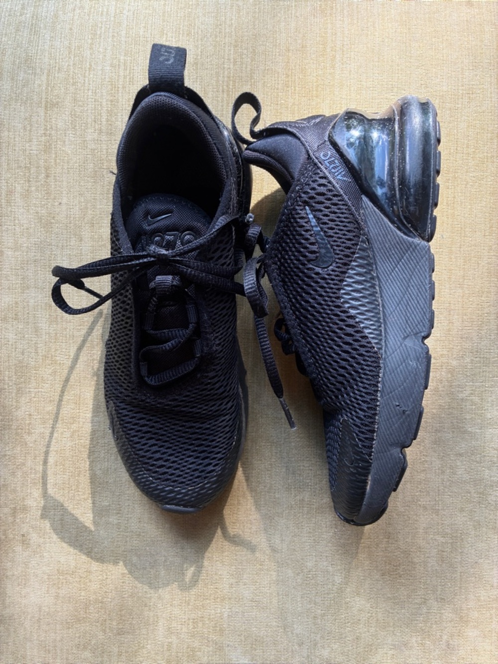 Nike Black Mesh Air Max 27C Running Shoes
